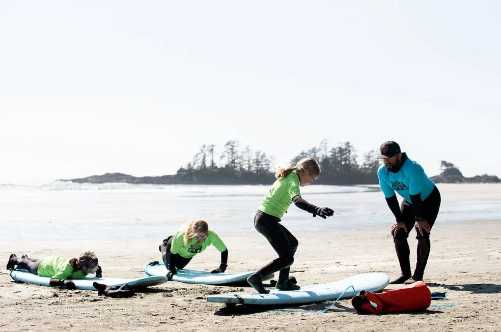 surf lessons tofino